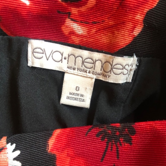 Floral crop top by Eva Mendes for New York & Co - Picture 3 of 6